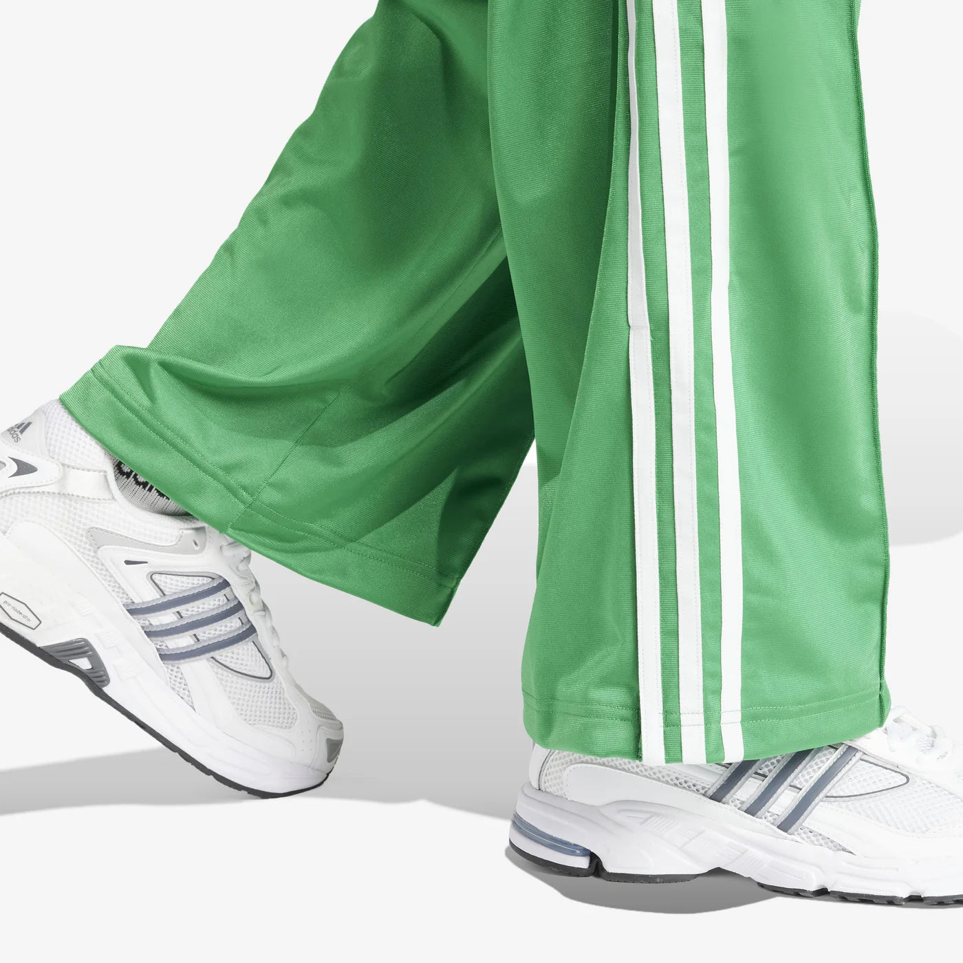 PANTALÓN DEPORTIVO FIREBIRD HOLGADO