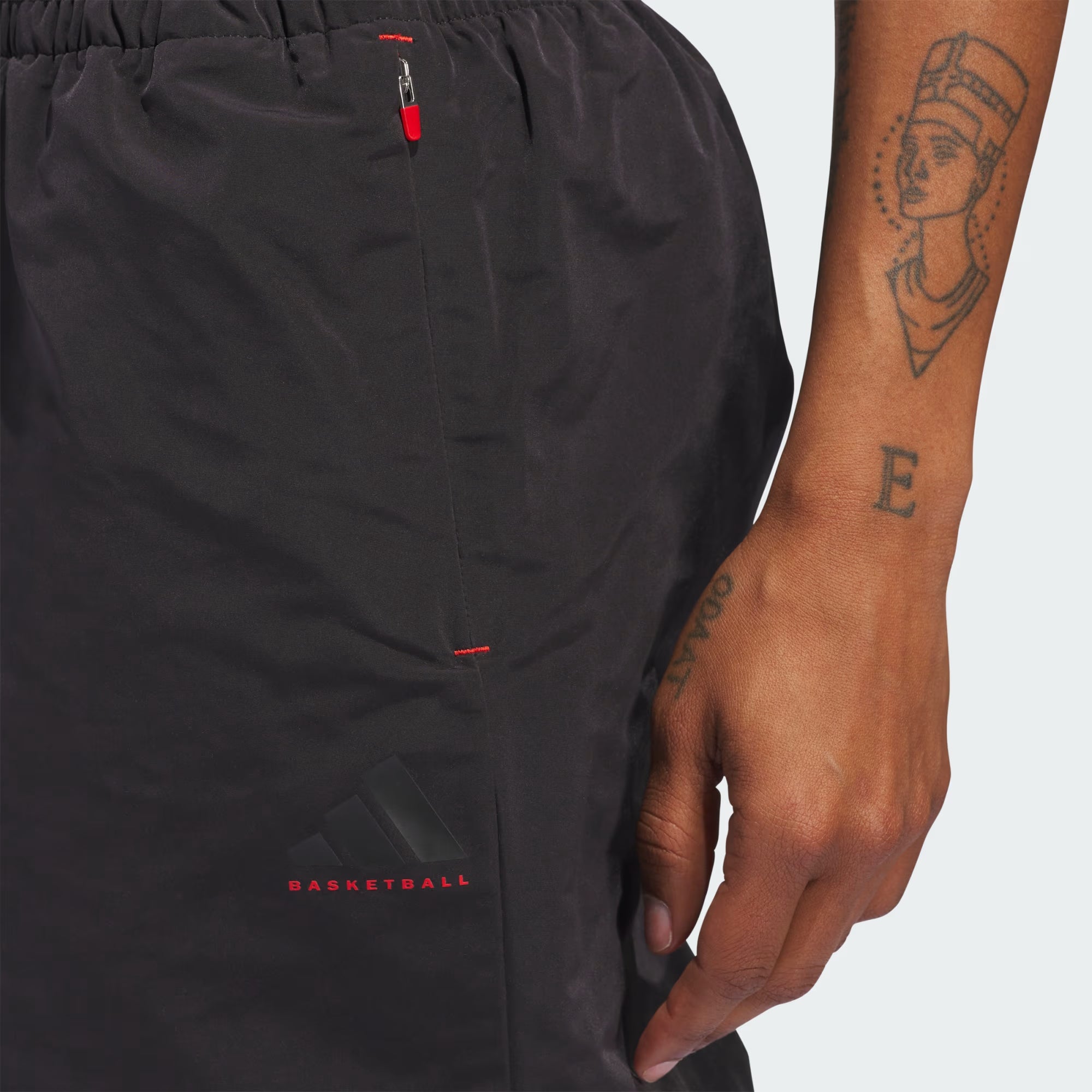 PANTALÓN TEJIDO ADIDAS BASKETBALL SNAP
